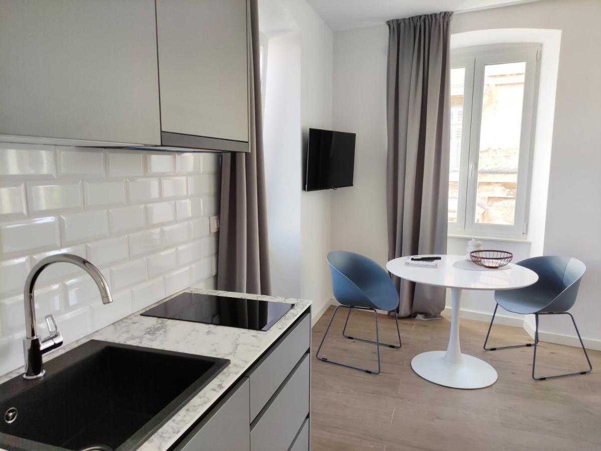 Nik Studio Apartments Пула Экстерьер фото